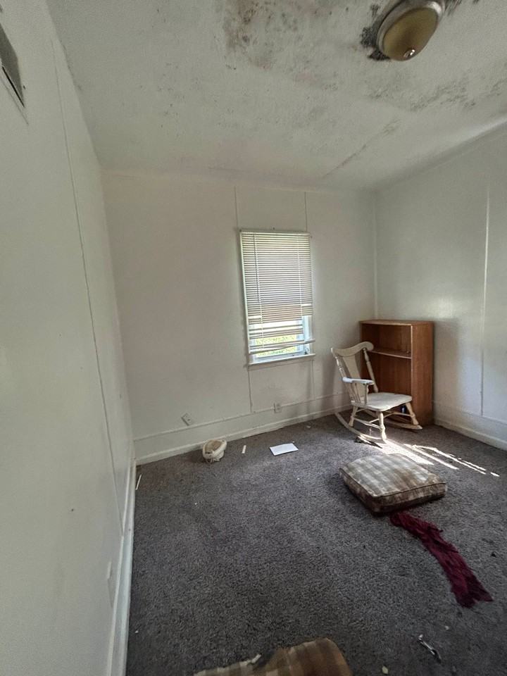 5645 Hodiamont Ave - Photo 3 of 18
