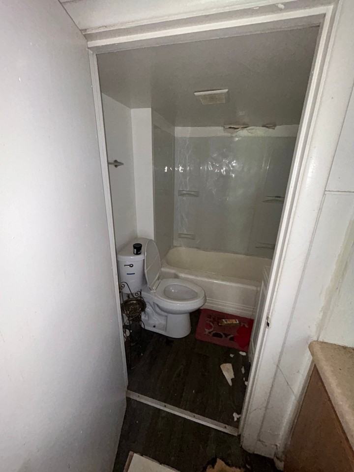 5645 Hodiamont Ave - Photo 5 of 18