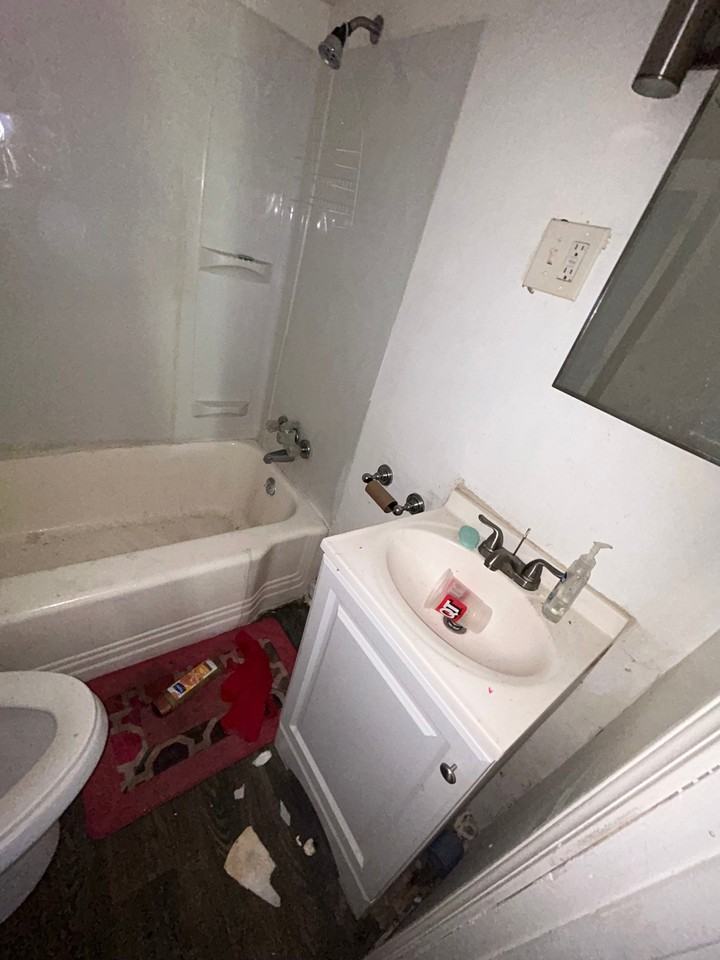5645 Hodiamont Ave - Photo 7 of 18