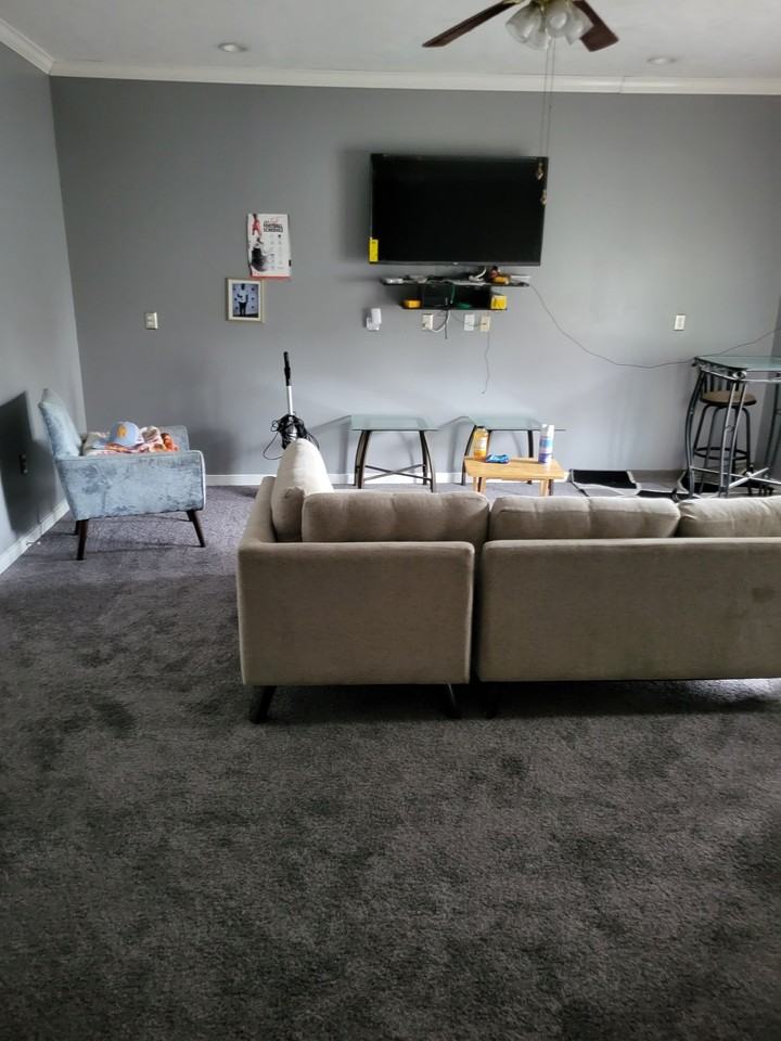 6040 Whitestone Rd - Photo 3 of 7
