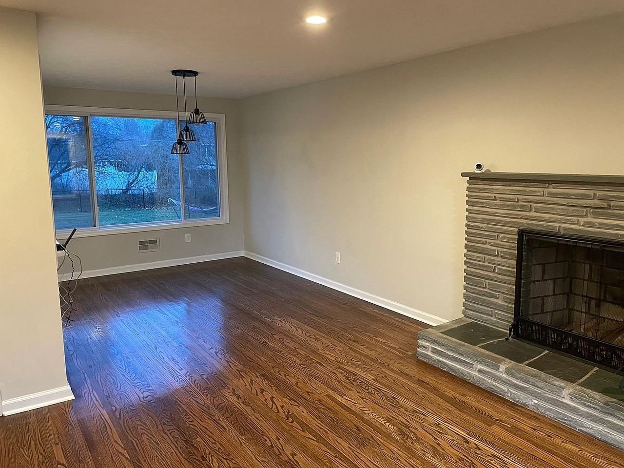 87 Shalimar Dr - Photo 6 of 13