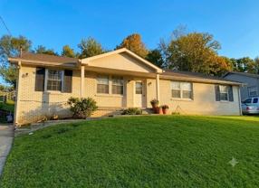 690 Huntington Pkwy - Photo 1 of 1