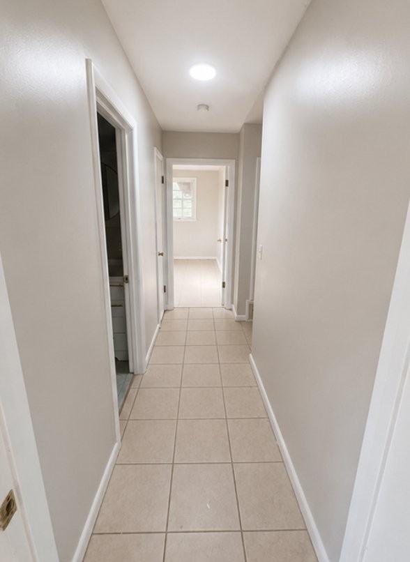 690 Huntington Pkwy - Photo 5 of 7