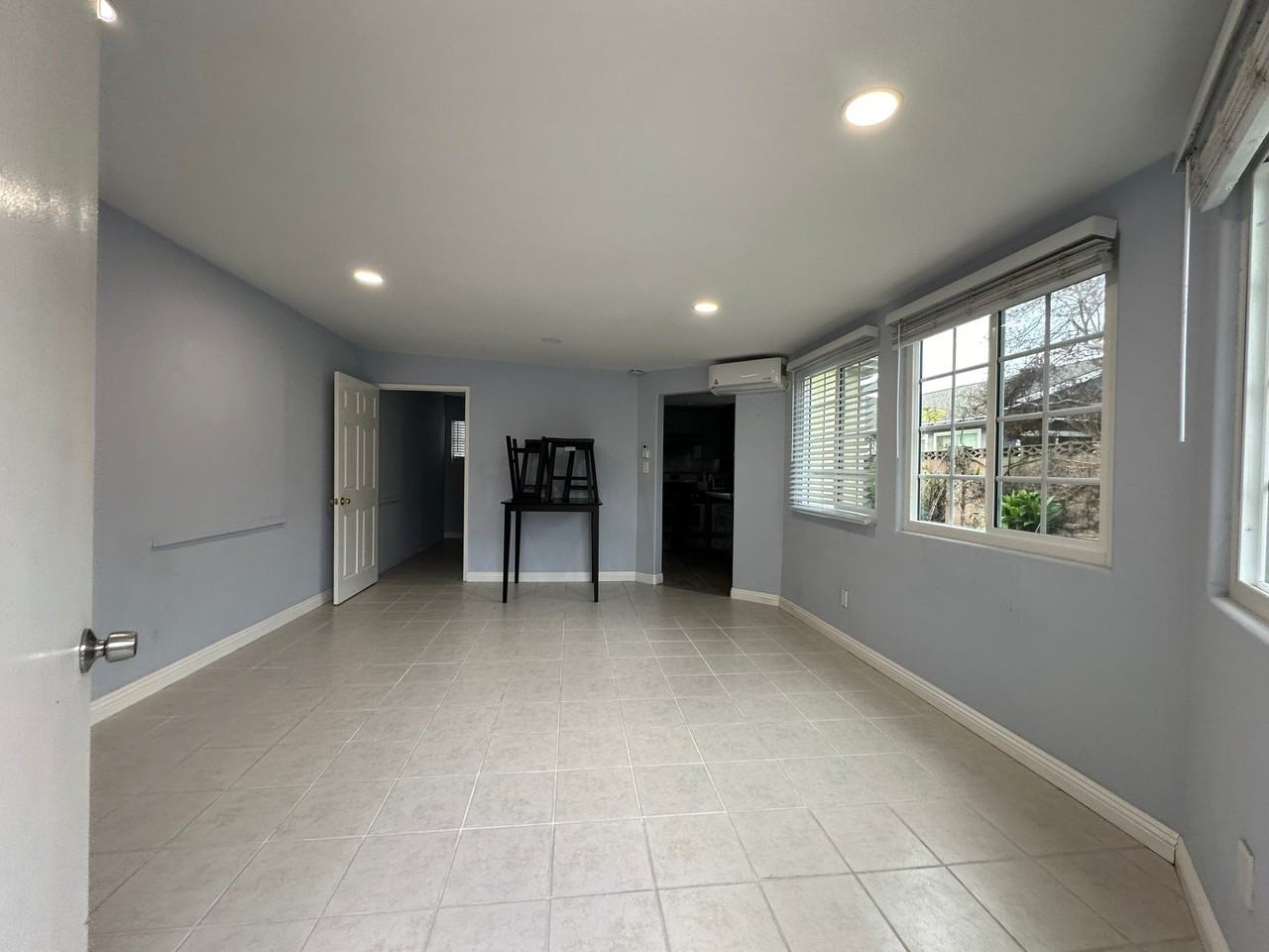 5 Noel Dr - Photo 4 of 11
