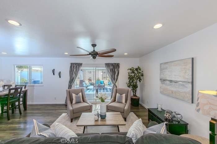 2219 W Coronet Ave - Photo 3 of 13
