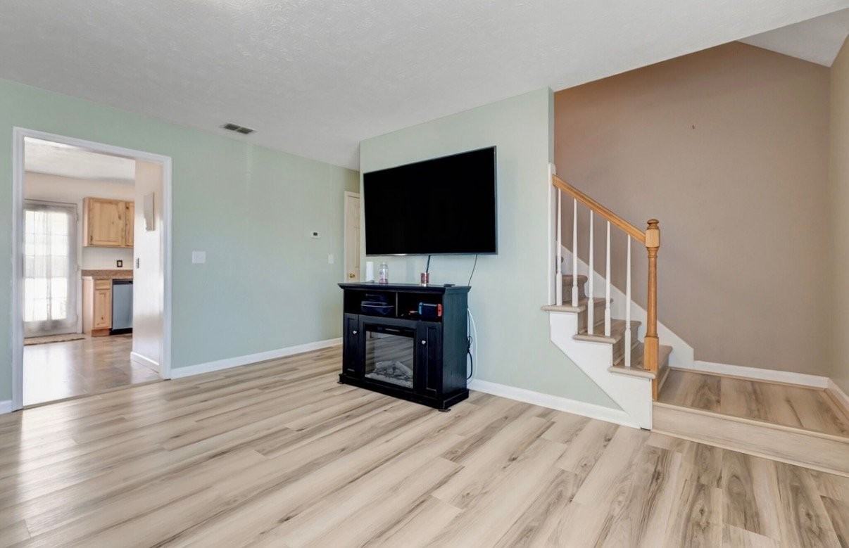 102 Fresca Ct - Photo 3 of 20