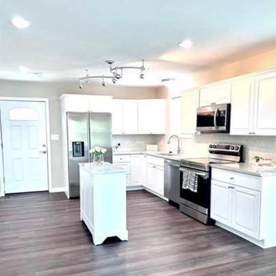 2105 Ruatan St - Photo 5 of 18
