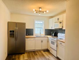 822 Bay St - Photo 1 of 1
