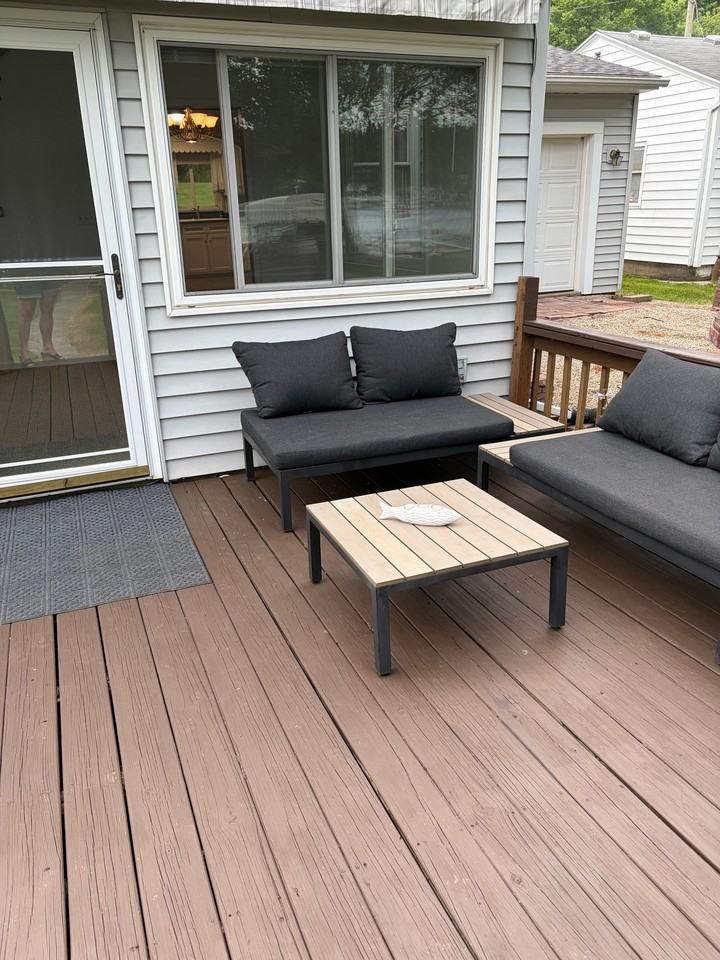 6468 N Lynn St - Photo 3 of 18