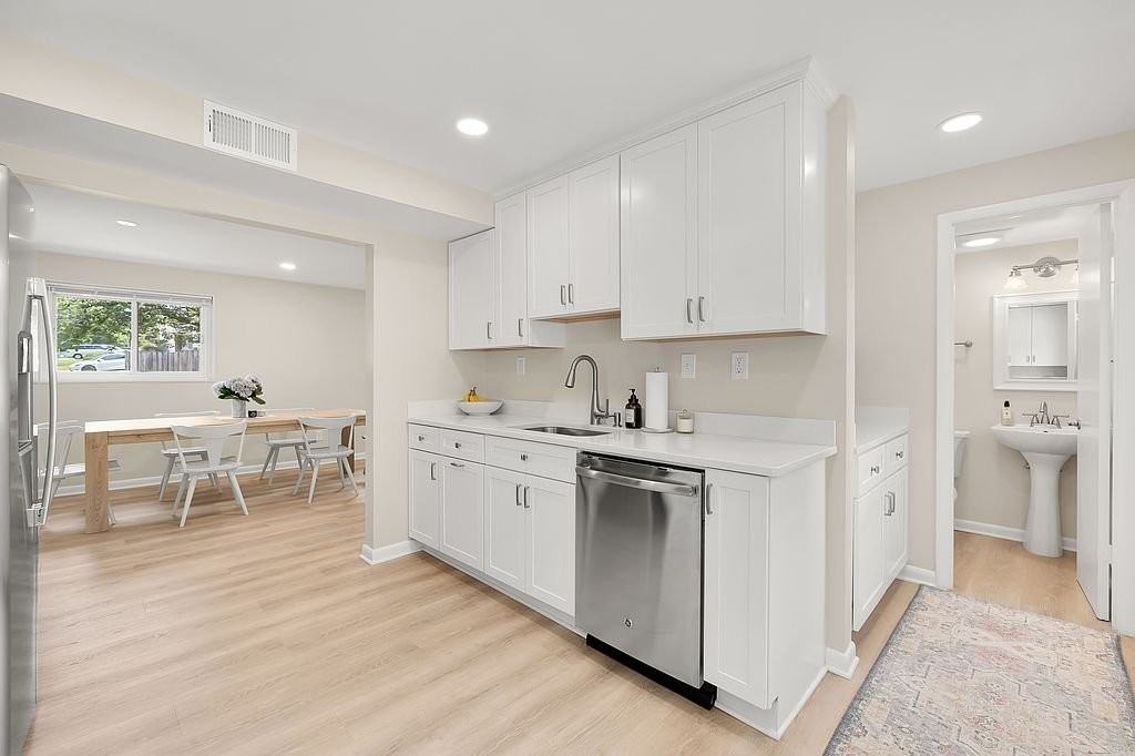 11834 Charles Rd - Photo 6 of 20