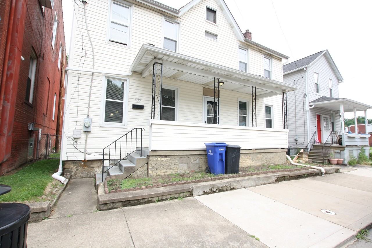 539 Baldwin St - Photo 6 of 6