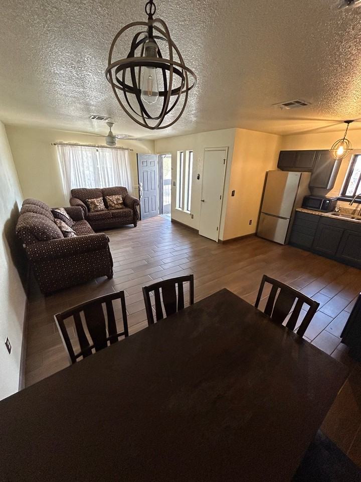 825 Fir Ave - Photo 4 of 9