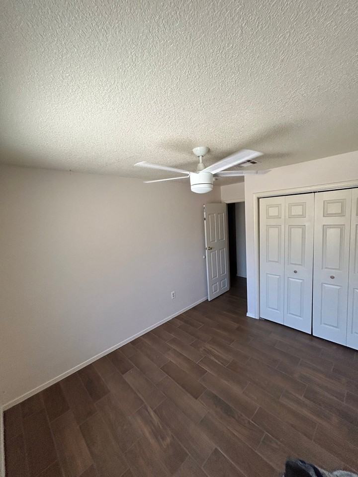 825 Fir Ave - Photo 5 of 9