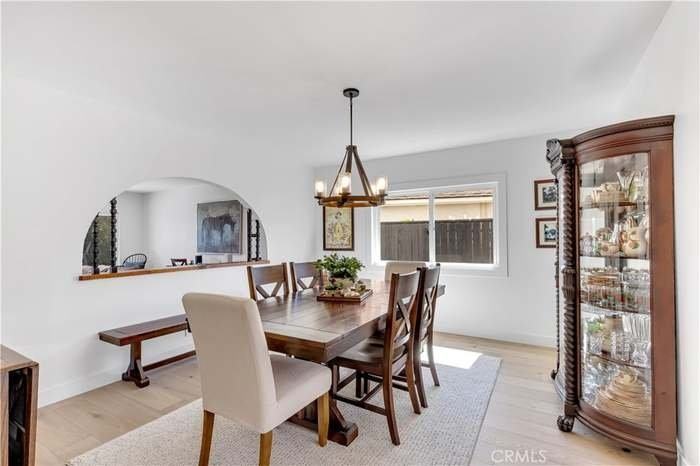 802 Avenida Presidio - Photo 7 of 20