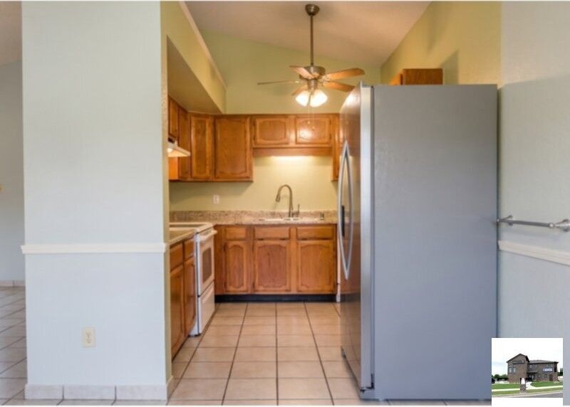 2404 Fieldstone Dr - Photo 5 of 32
