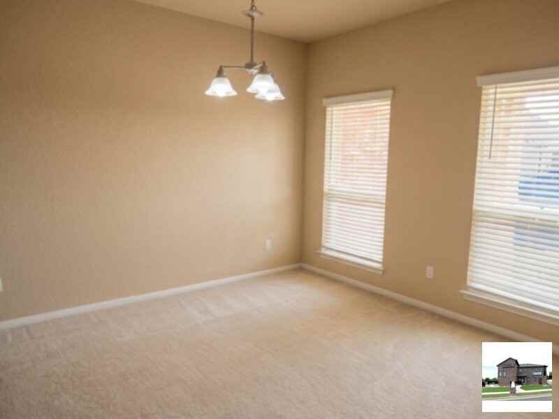 3404 Jacob St - Photo 4 of 29