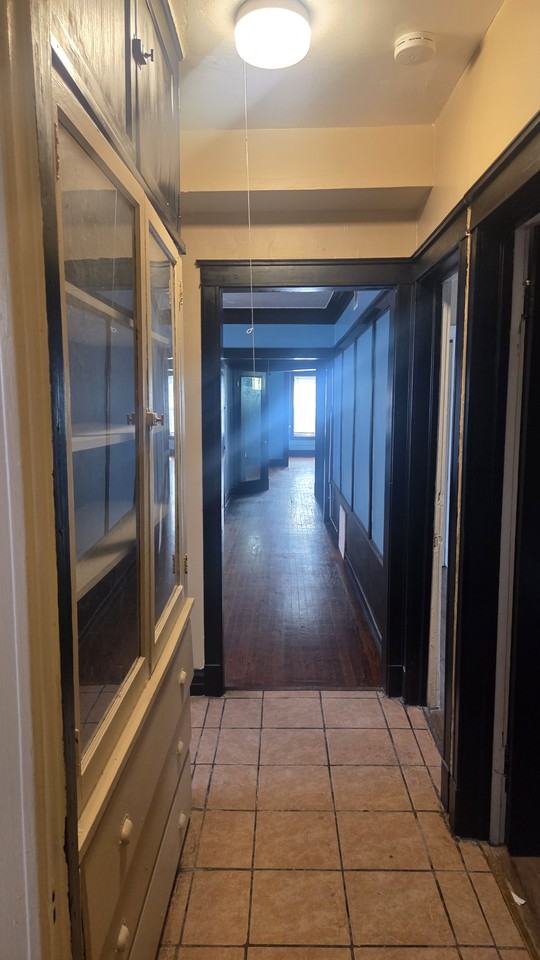 6914 S Eggleston Ave #2 - Photo 4 of 11