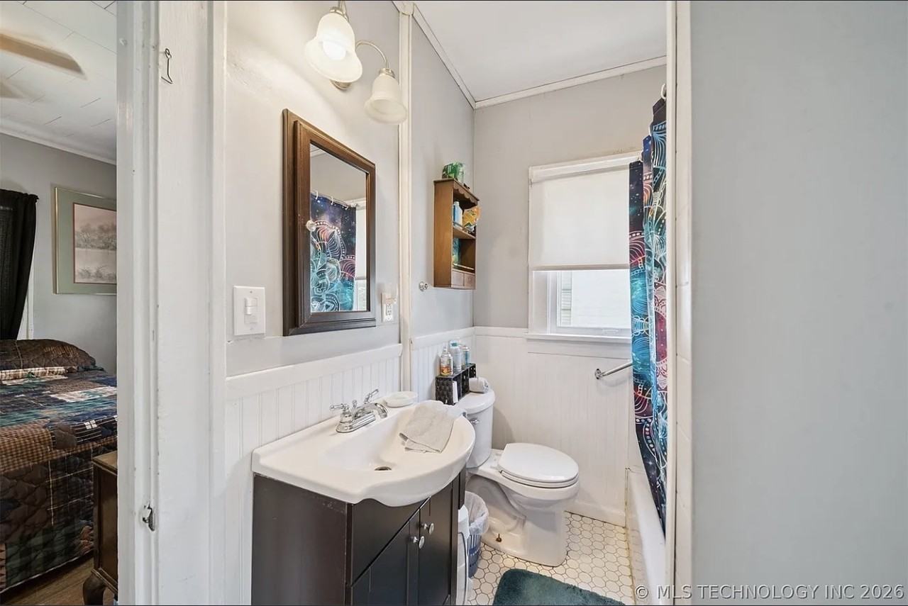 2406 Court St #NA - Photo 3 of 11