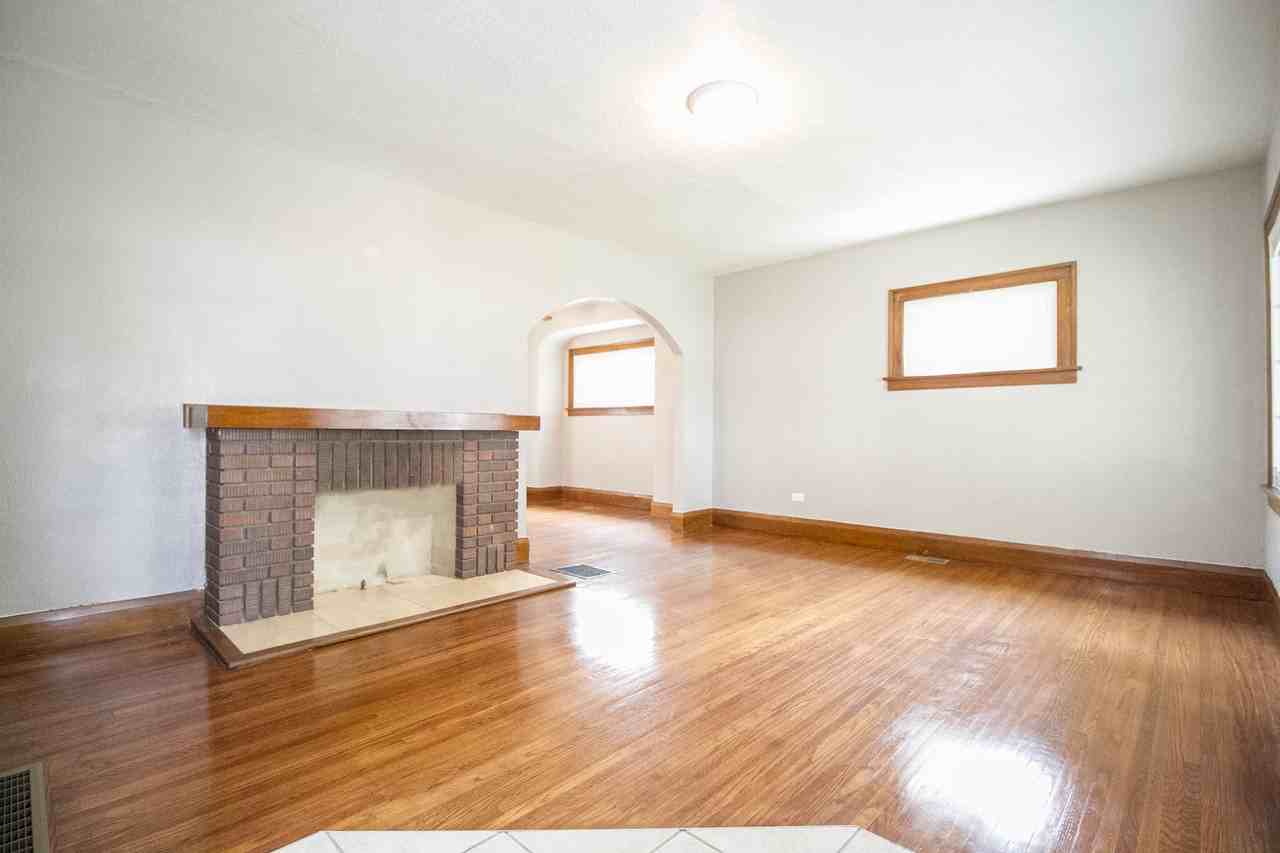 2423 Charlestown Ave #NA - Photo 3 of 23