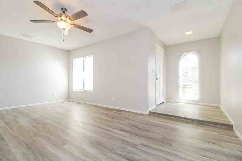 5142 W Laurie Ln #NA - Photo 7 of 11