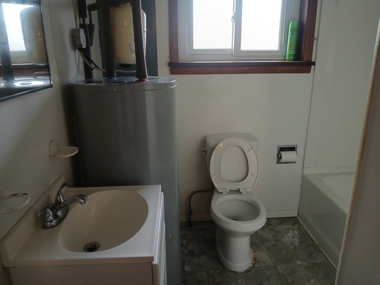 404 5th St #NA - Photo 4 of 11