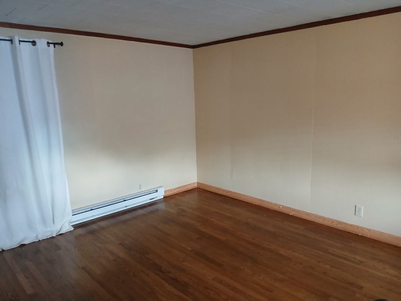 404 5th St #NA - Photo 7 of 11