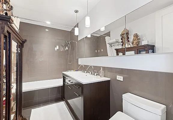 125 N 10th St #S5F - Photo 3 of 5