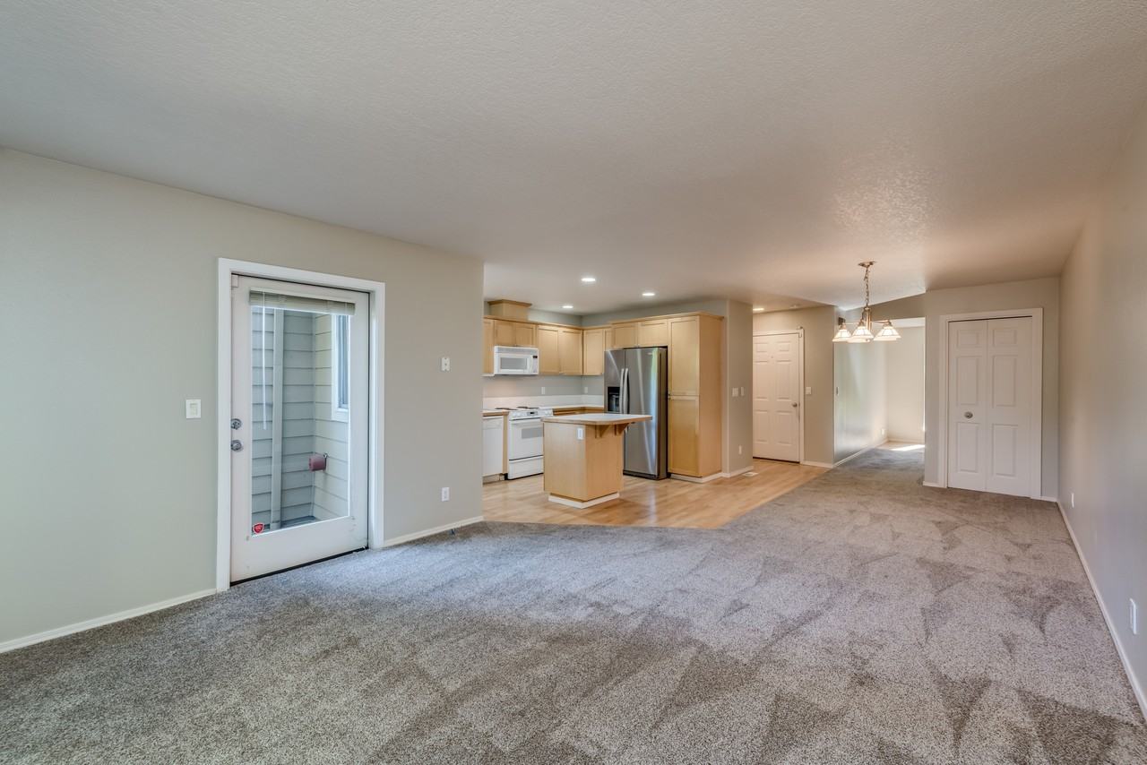 20815 20815 Orchard Place - Photo 5 of 19