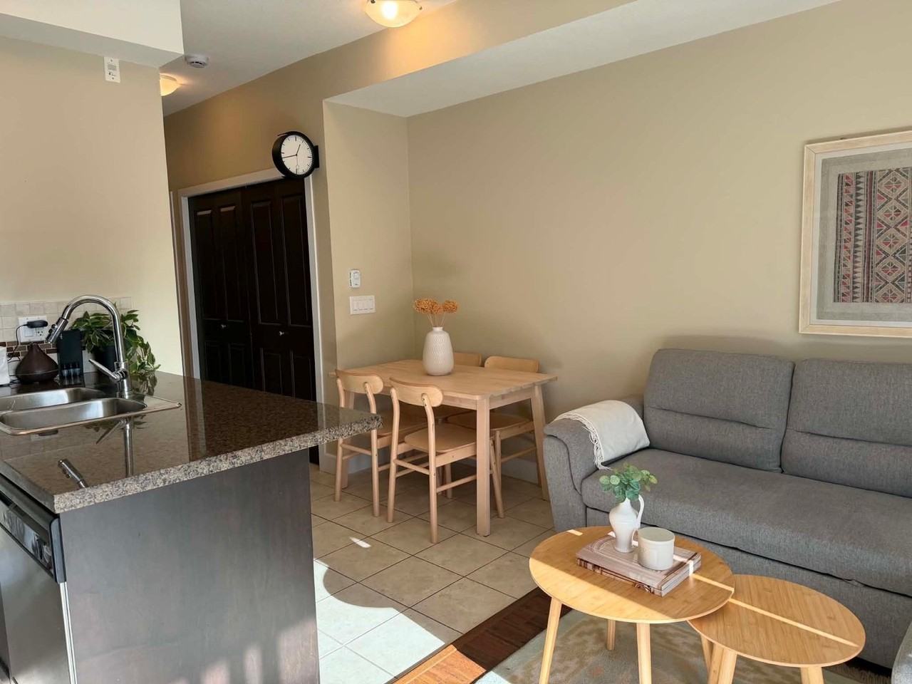 46262 First Ave - Photo 2 of 13