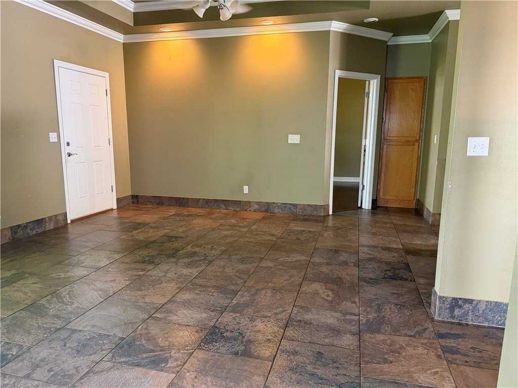11073 Club House Pkwy - Photo 6 of 31