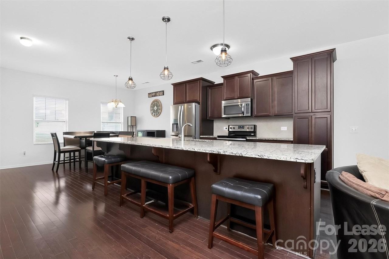 2038 Eddie Massey Ln - Photo 6 of 36