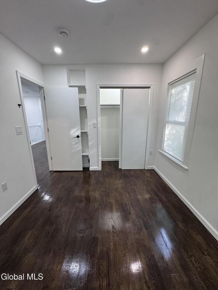 885 Yorkston St #2 - Photo 7 of 11
