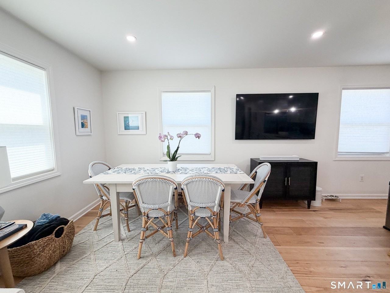 9 Hanover St - Photo 6 of 28