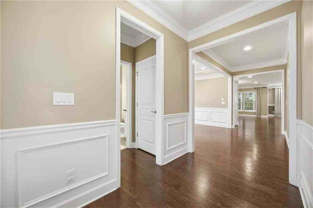 2002 Blossom Hill Dr - Photo 2 of 35