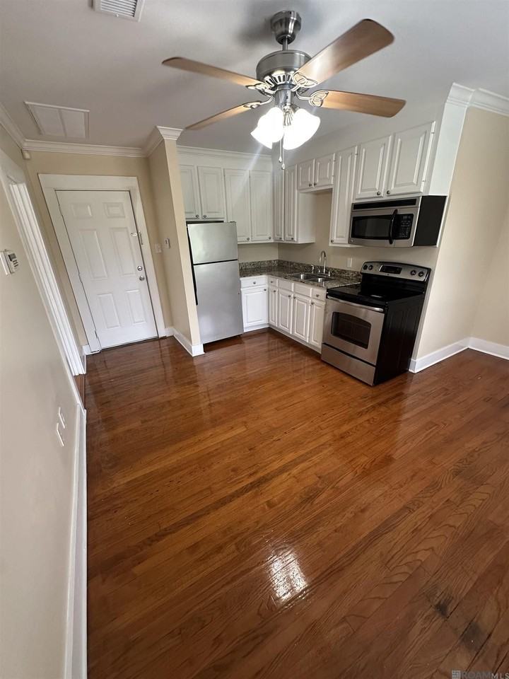 970 North St #3 - Photo 2 of 5