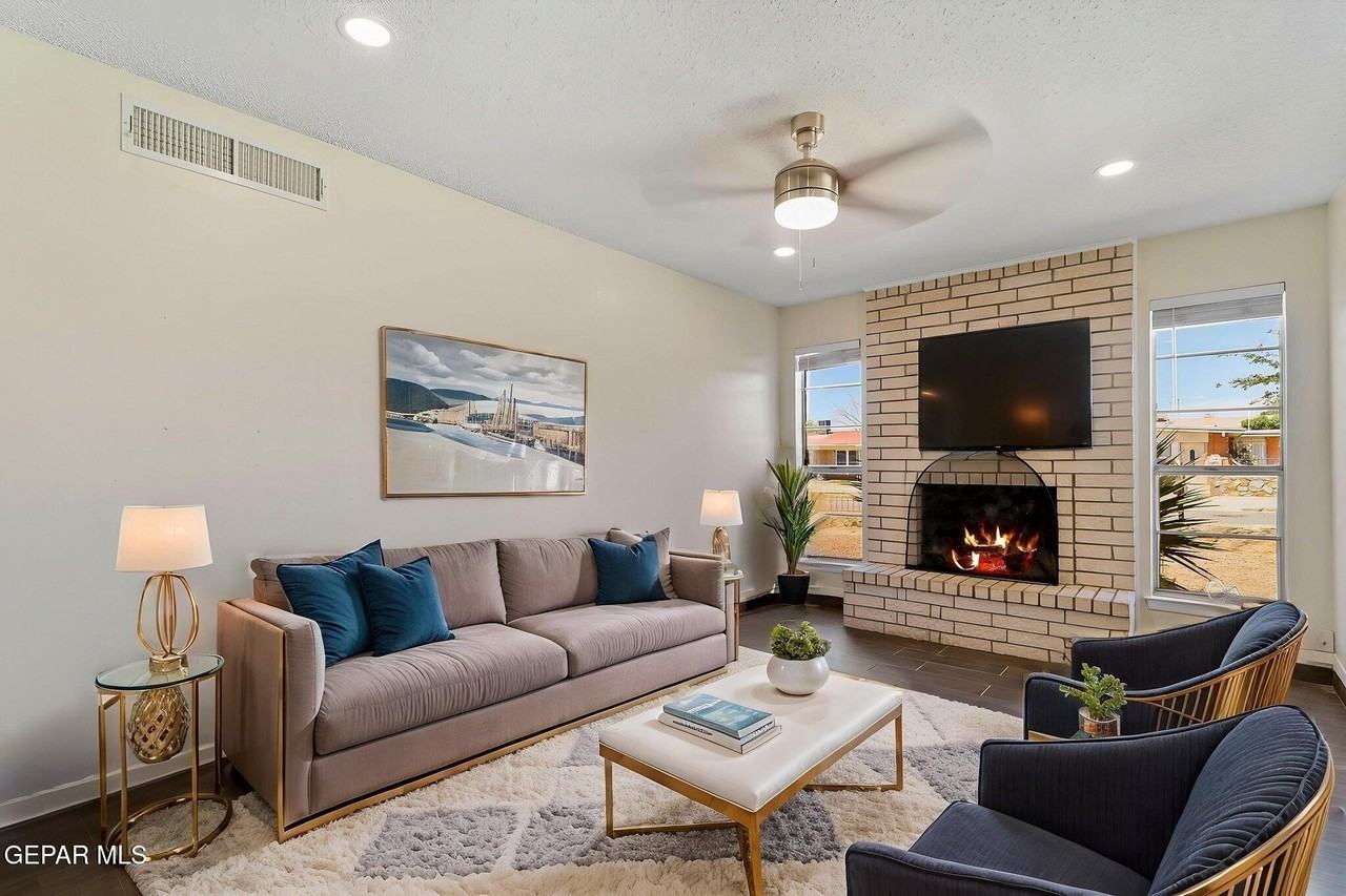 2608 Dan Sikes Dr - Photo 4 of 30