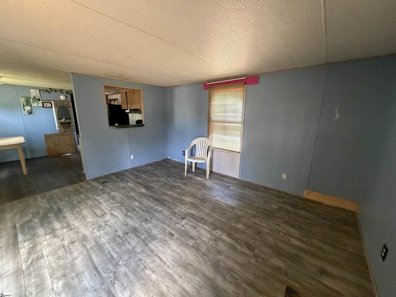 8590 Anchor St - Photo 5 of 19