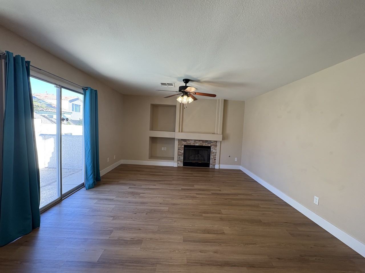 1725 Mexican Poppy Street - Photo 3 of 9
