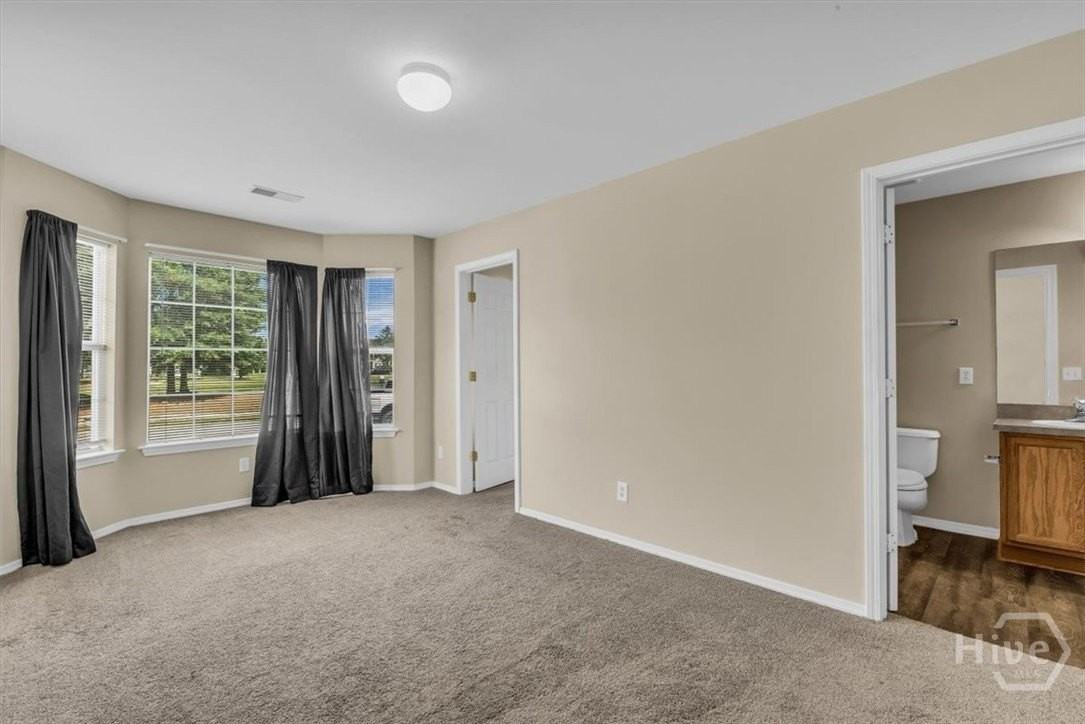 129 Fairgreen St - Photo 2 of 14