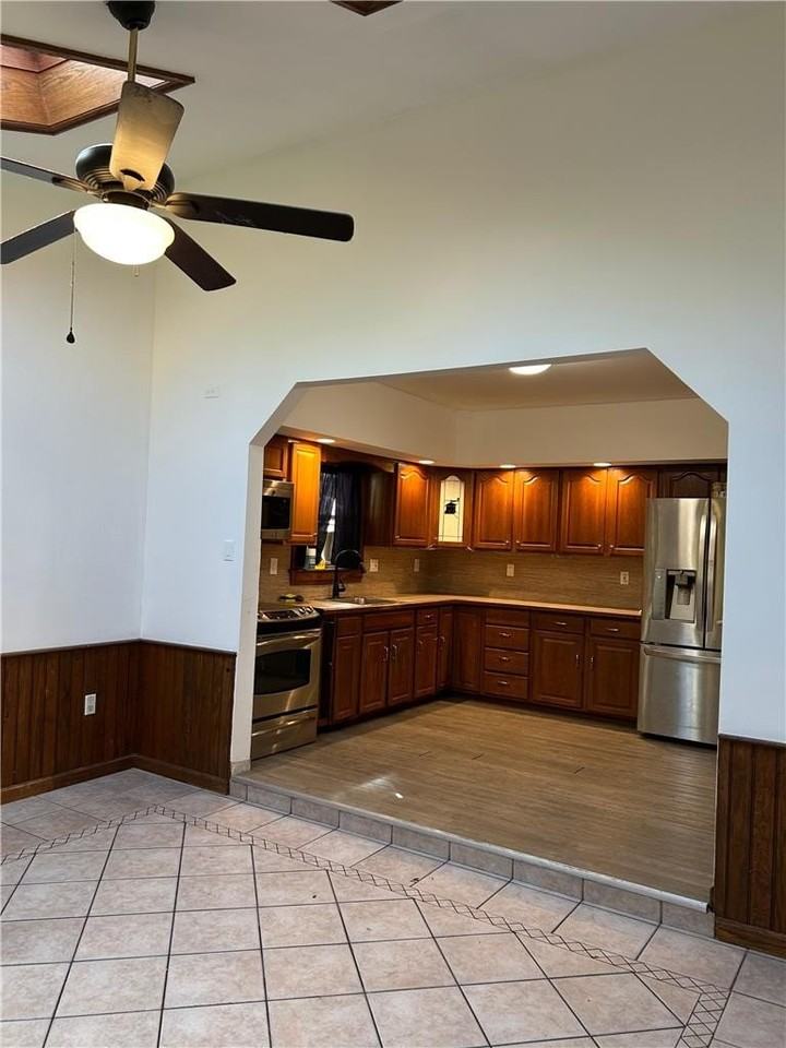 138 S 3rd St - Photo 5 of 18