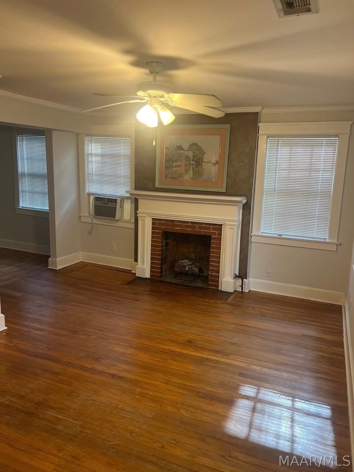201 Arlington Rd #A - Photo 3 of 11
