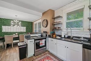 featured image of 2036 Linden Ave #2036