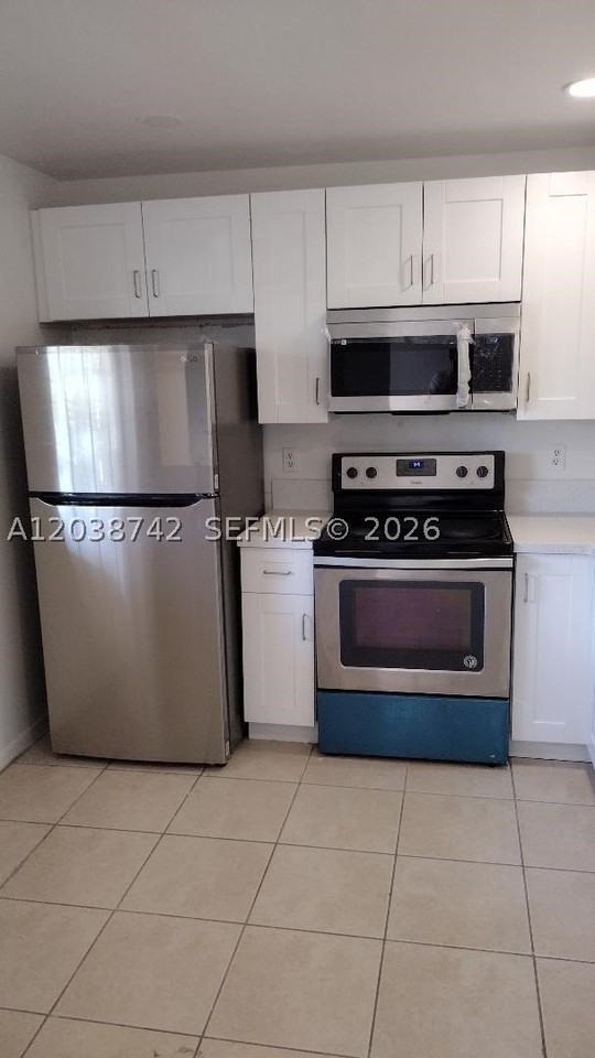 1151 Ne 210th Ter #1151 - Photo 2 of 11