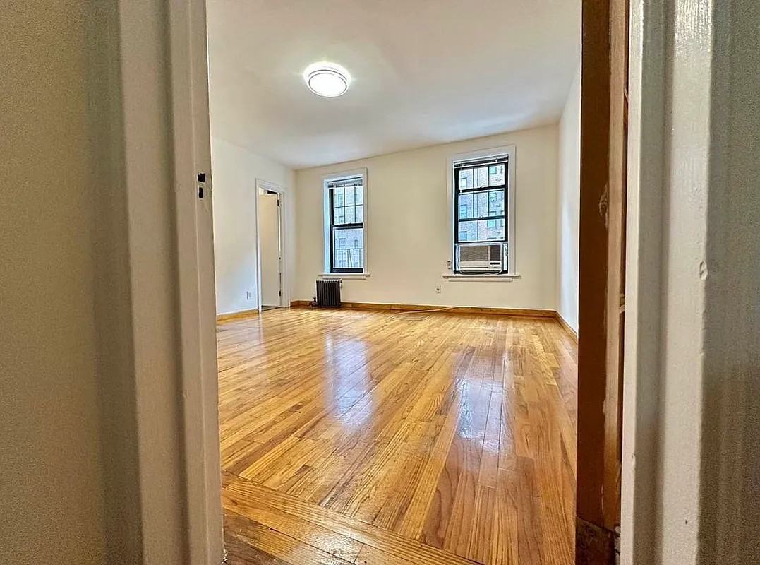 146 W 79th St #6A - Photo 6 of 8
