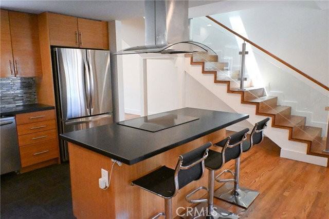22411 Anza Ave - Photo 7 of 8