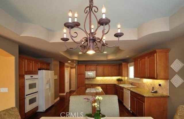 2310 Voorhees Ave #B - Photo 7 of 8