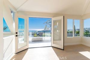 featured image of 2850 Zell Dr