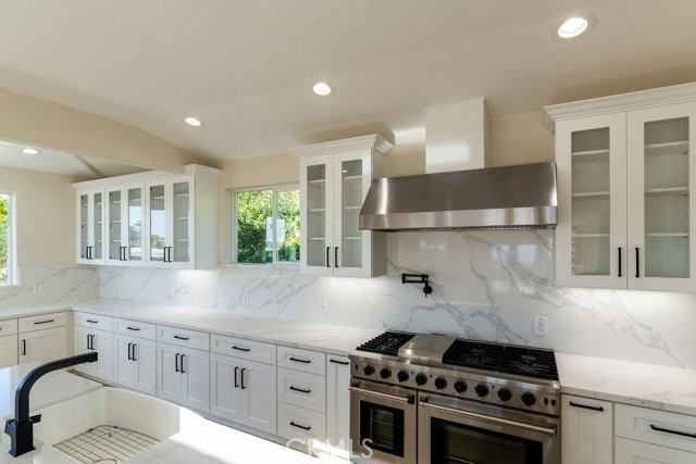 2850 Zell Dr - Photo 7 of 8