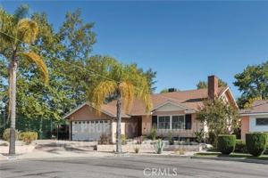 featured image of 12920 Aetna St