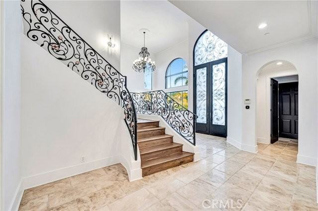4165 Elm View Dr - Photo 3 of 6